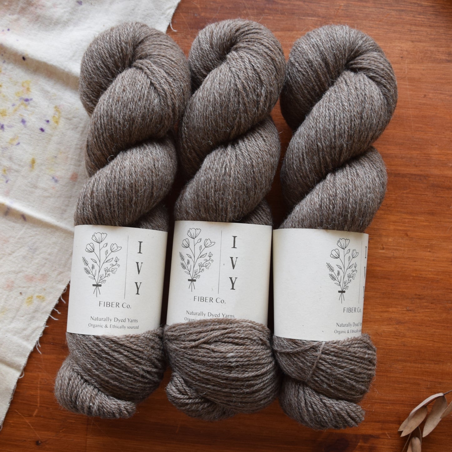 MEADOW fingering - Charcoal