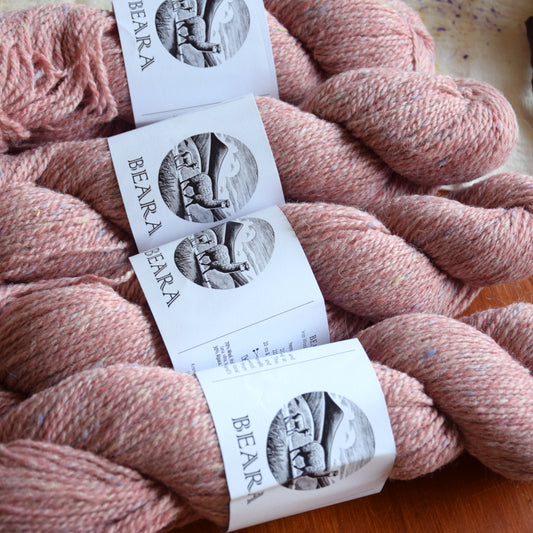 BEARA - Hey Mama Wolf - 06 Fraoch Mor Rosa