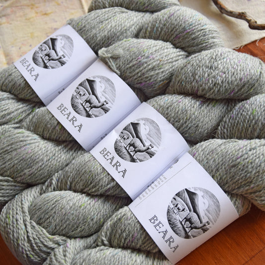 BEARA - Hey Mama Wolf - 04 Fen Carr grey