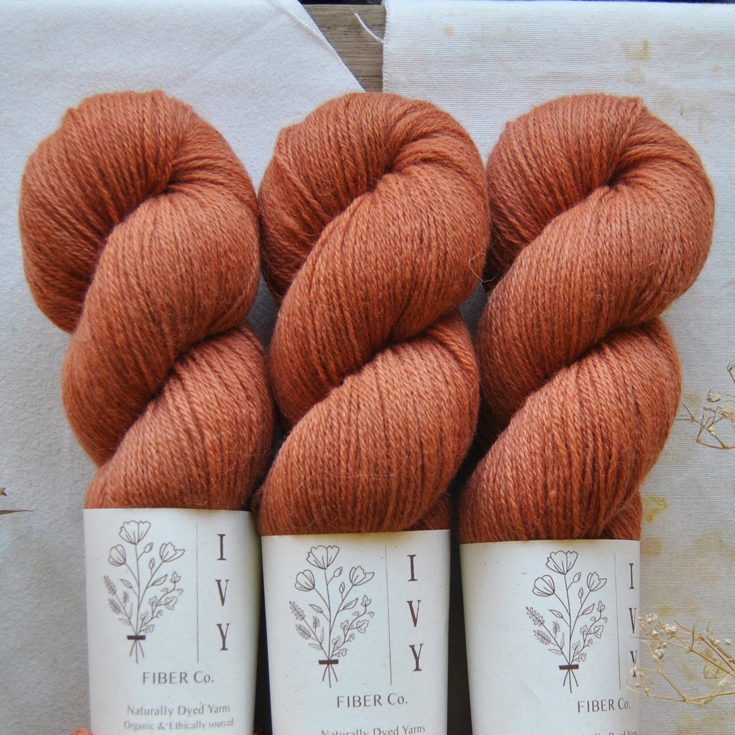 MEADOW fingering - Squirrel