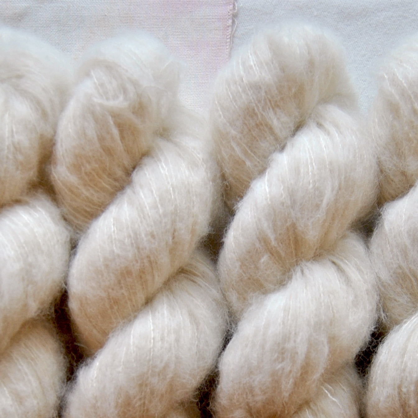 MESA - Snow (undyed)