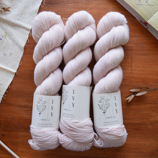 WOODLAND - Rosewater (light batch)