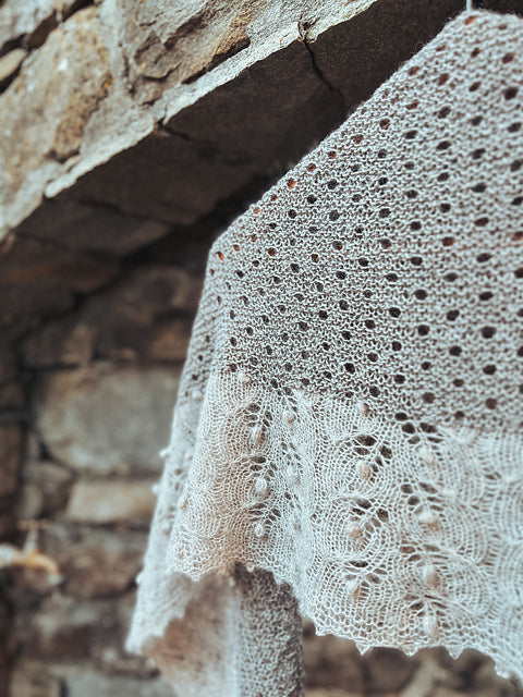 Lorien Shawl kit - Periwinkle version