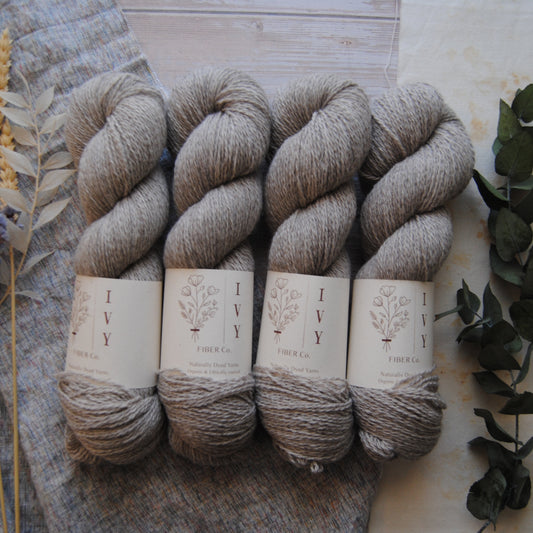 STEPPE Fingering - Mist (undyed)