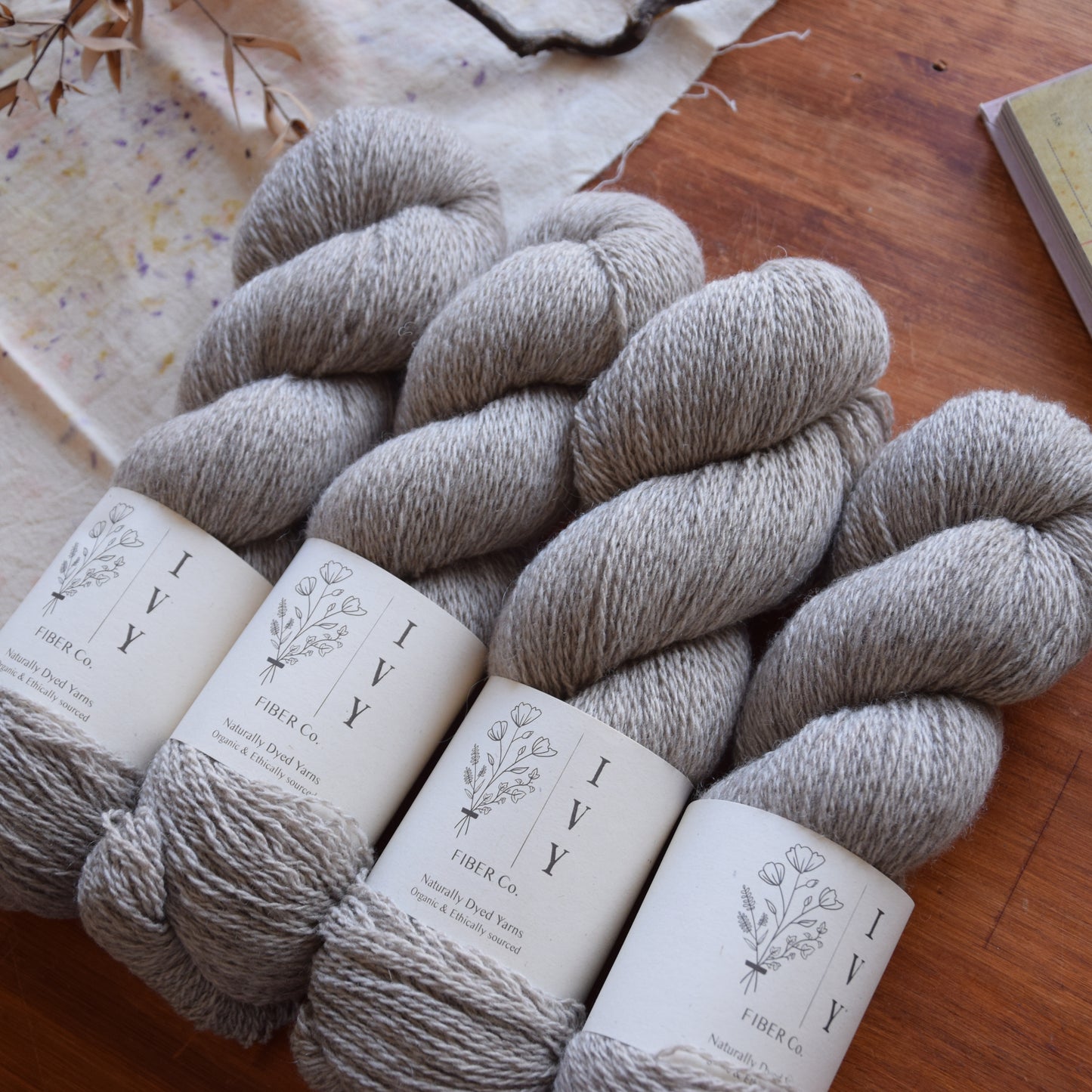 STEPPE Fingering - Mist (undyed)
